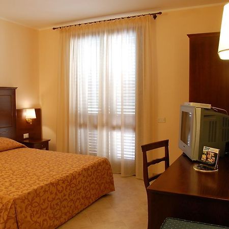 Hotel Villa Mokarta Salemi Room photo